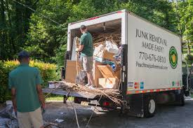 Best Retail Junk Removal  in Chesapeake, VA